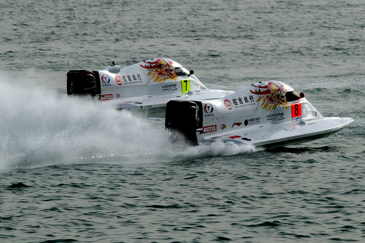 F1 h2o2 катера