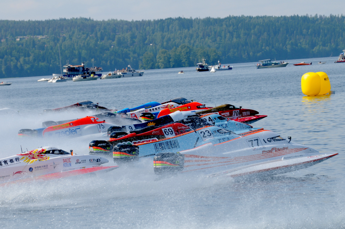 Водно моторный транспорт. Катера формула 1. Гоночные катера f1. Водномоторная формула 1. Лодка f1.